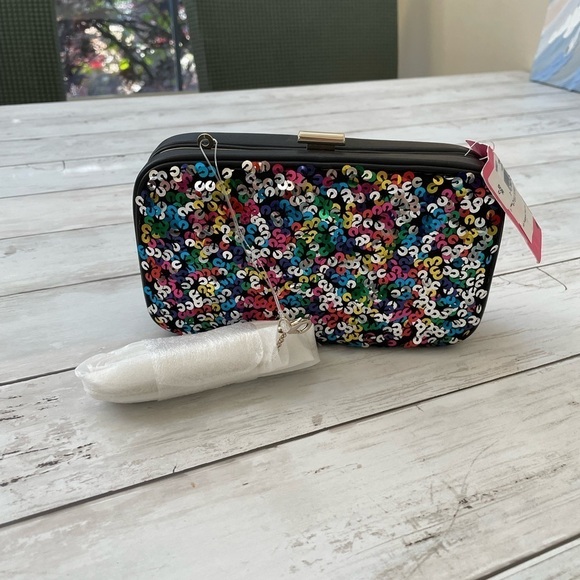 Kate Spade Tonight Sequins Embellished Leather Crossbody Clutch NWT $228 - Picture 6 of 11